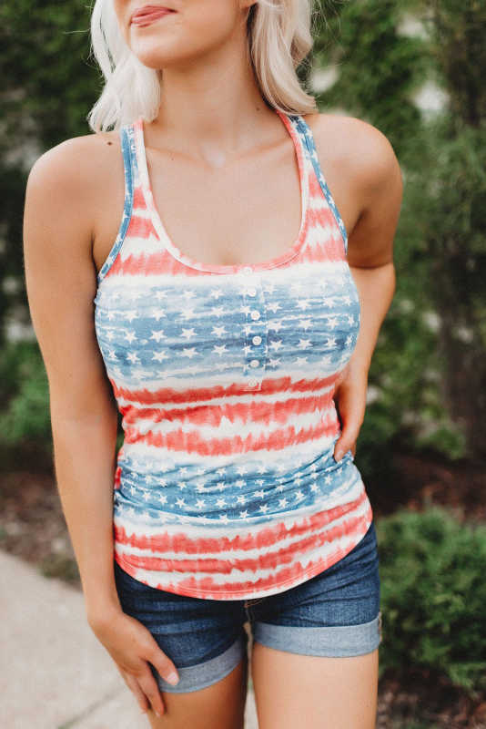 American Flag Scoop Neck Buttoned Tank Top LC2565925-3