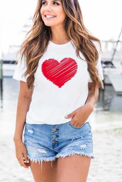 White Valentine Heart-shaped Print Short Sleeve Top LC25213889-1