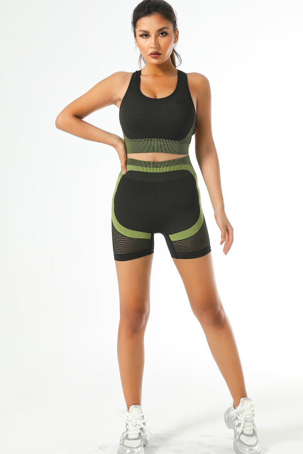 Green Textured U Neck Criss Cross Sports Bra LC264395-109