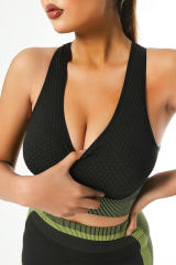 Green Textured U Neck Criss Cross Sports Bra LC264395-109