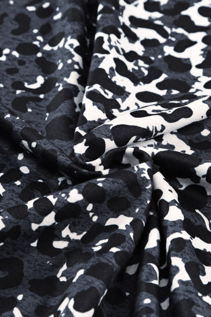 Leopard Blank Apparel- Bleached Leopard Crew Neck T-shirt LC25220738-20