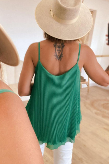 Green Crinkle Layered Camisole Tank Top LC2565195-9