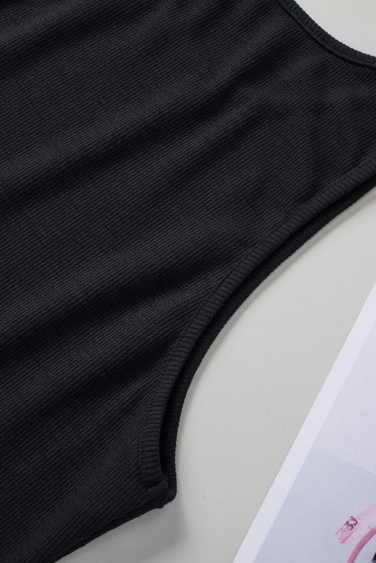 Black Seamless Sleeveless Rib Knit Crop Top LC2565159-2