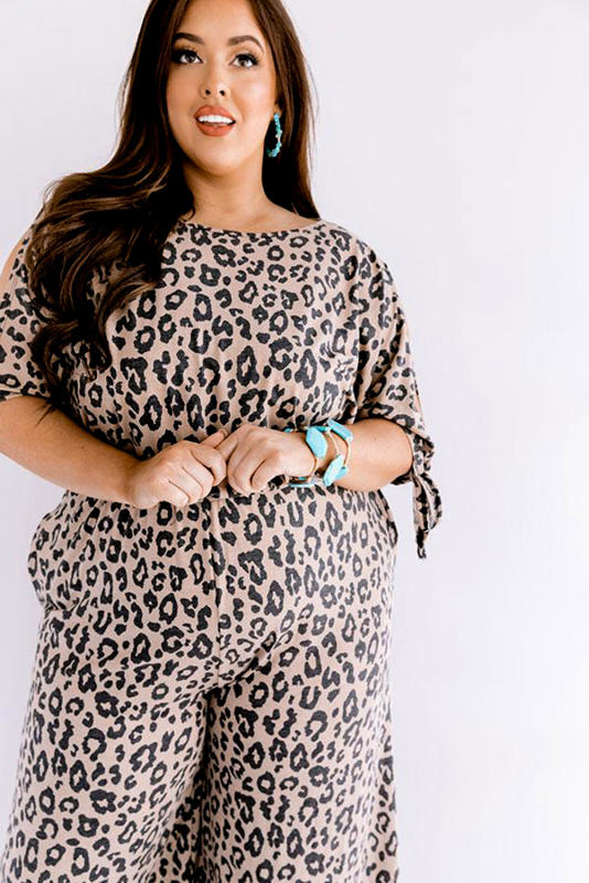 Leopard Print Cut-out Half Sleeve Plus Size Jumpsuit LC643559-20