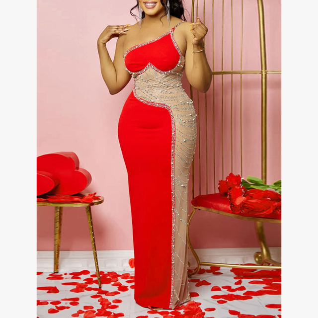 Red Rhinestone Pearl Mesh One-shoulder Maxi Dress TQK311552-3