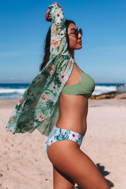 Green 3pcs Tropical Print Twist Bikini with Kimono LC481339-9