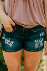 Dark Blue Leopard Patched Ripped Denim Shorts LC781338-5