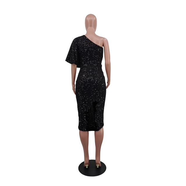 Black One Shoulder Sequin Split Evening Dress TQK310820-2