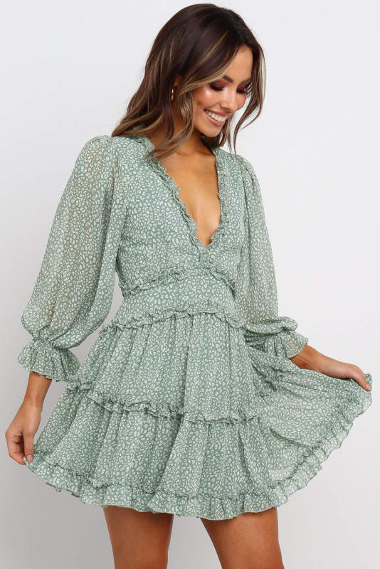 Green Ruffle Detailing Open Back Floral Dress LC220829-9