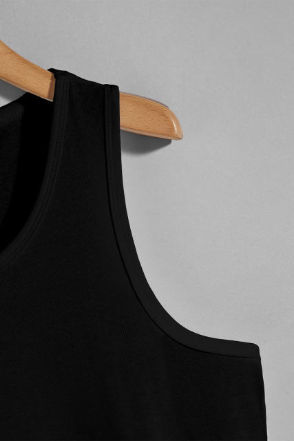 Black Men\'s Solid Crew Neck Sleeveless Top MC256180-2