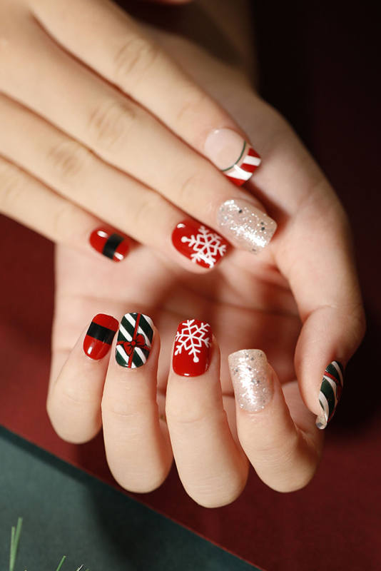 Multicolor Christmas Pattern Full Cover Square False Nail BH063004-22
