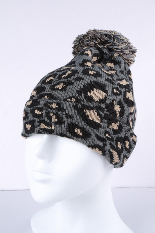 Gray Leopard Pom Beanie LC02113-11