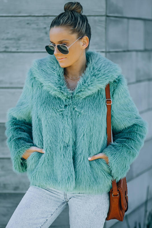 Green Collared Side Pockets Winter Fuzzy Coat LC8512420-9