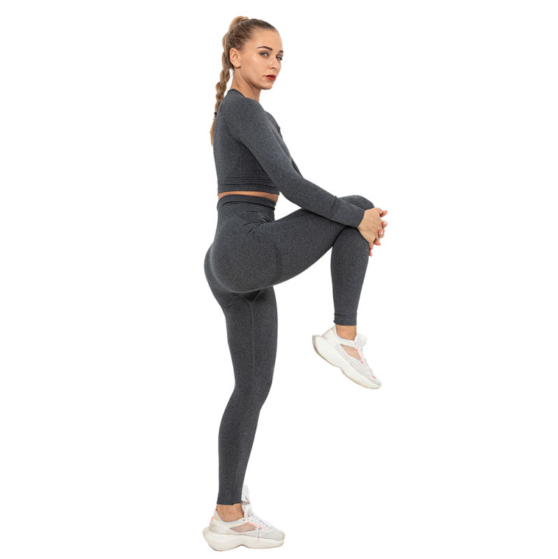 Black Seamless Long Sleeve Yoga Sports Set TQE00135-2