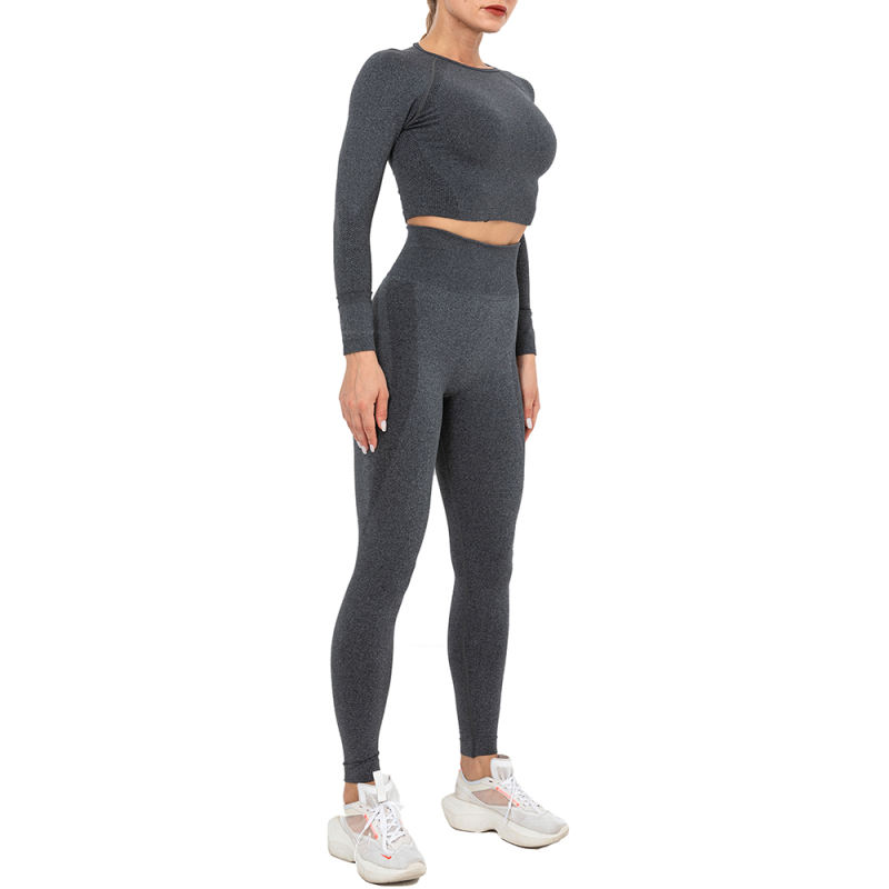 Black Seamless Long Sleeve Yoga Sports Set TQE00135-2