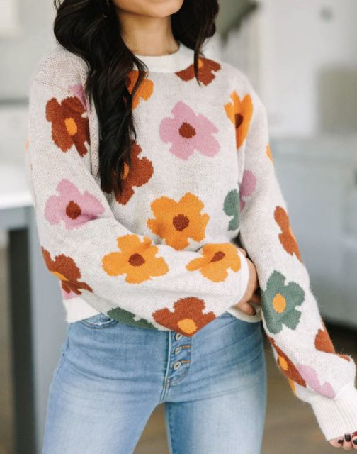 White Sweet Flower Knitted Ribbed Hem Sweater