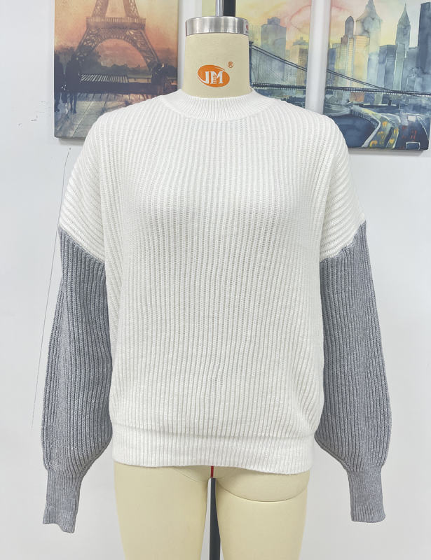 White Contrast Round Neck Loose Knit Sweater