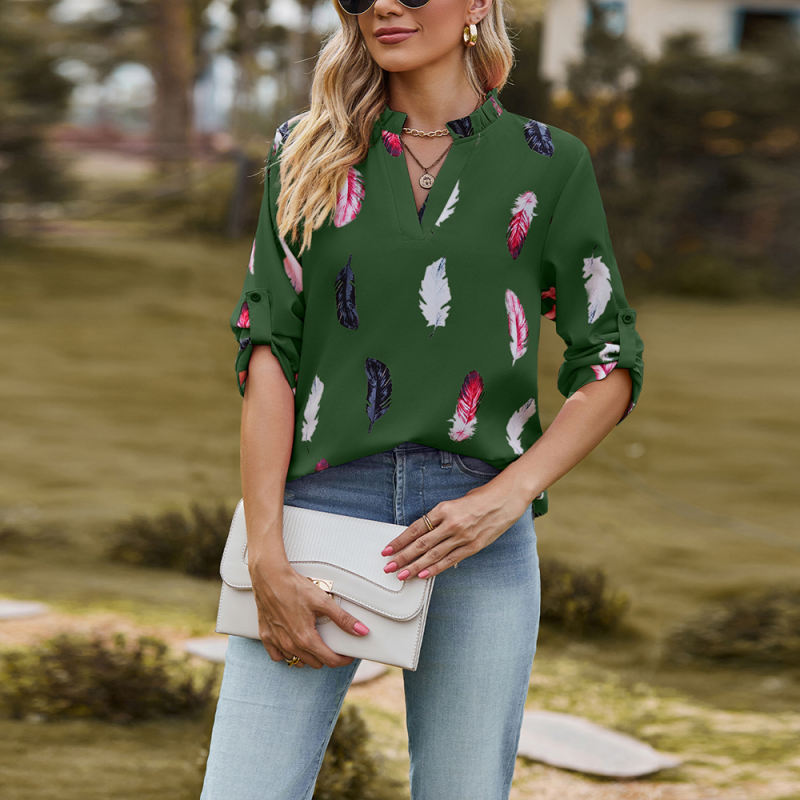 Blackish Green 3/4 Sleeve Feather Print V Neck Blouse