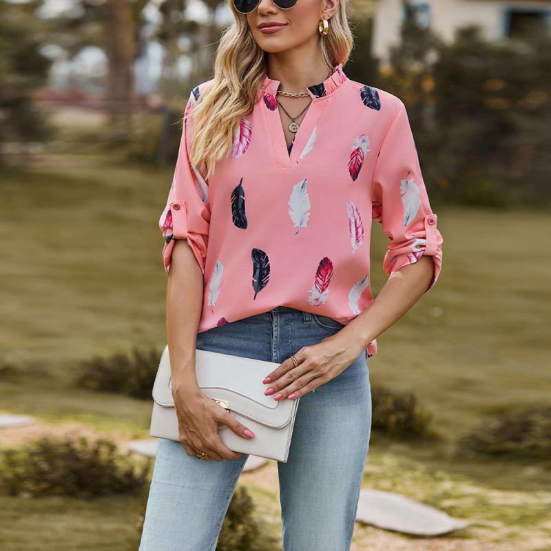 Pink 3/4 Sleeve Feather Print V Neck Blouse