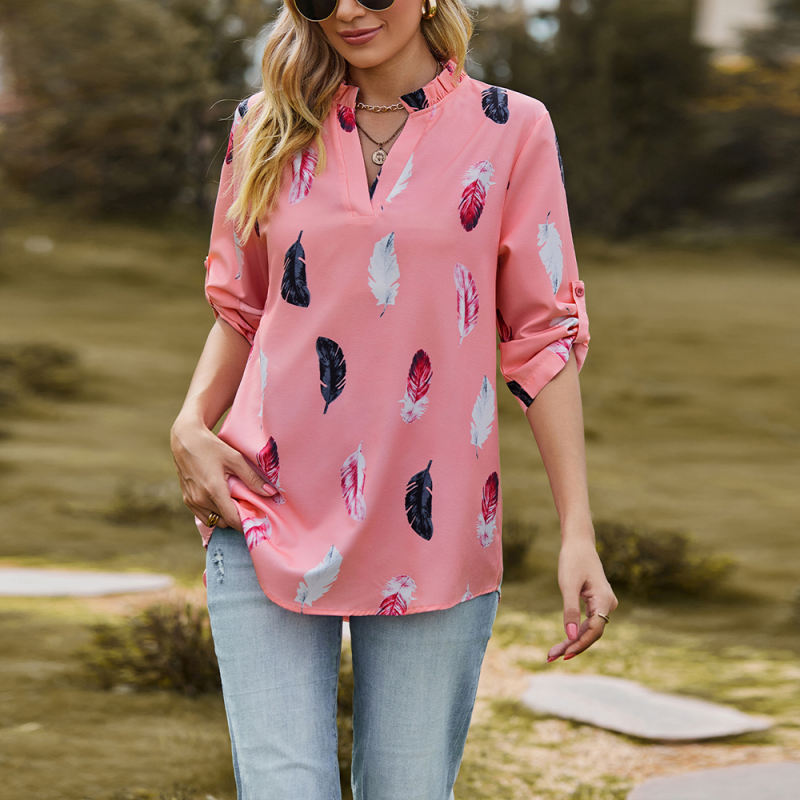 Pink 3/4 Sleeve Feather Print V Neck Blouse