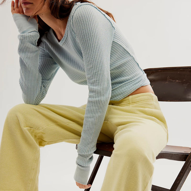 Blue Solid Color Slim Fit Long Sleeve Tops