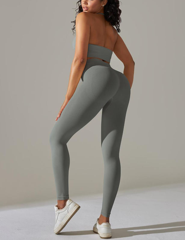 Dark Gray Seamless Knit Halter Yoga Bra and Legging Set