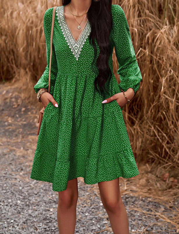 Green Spliced Lace V Neck Tiered Print Dress