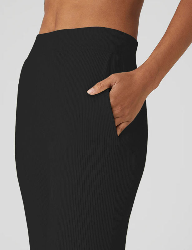 Black Solid Color Loose Fit Yoga Pants