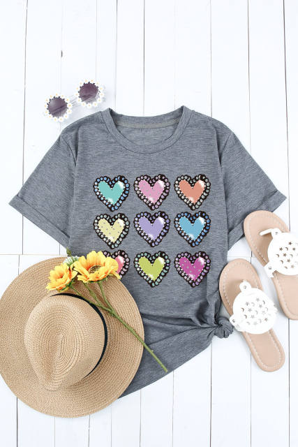 Gray Colorful Heart Shaped Print Crew Neck Casual Tee