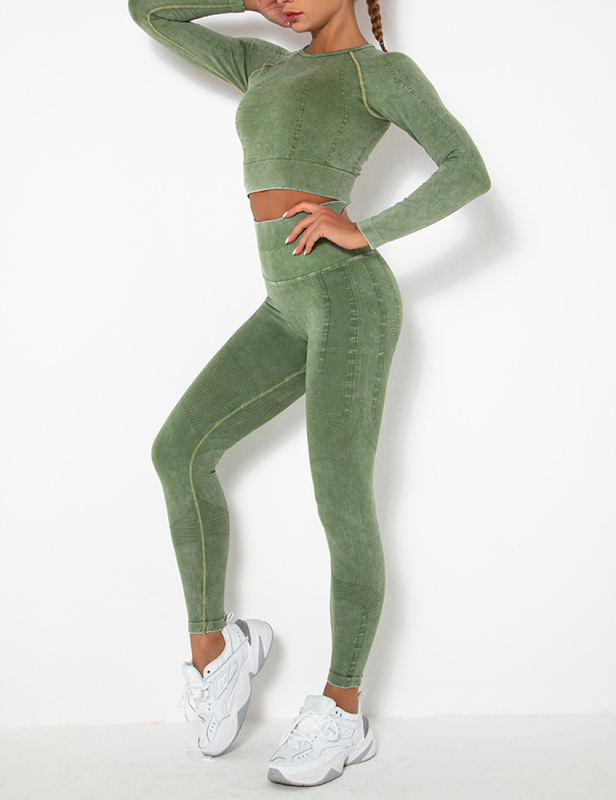 Green Seamless Long Sleeve Top and Legging Yoga Set