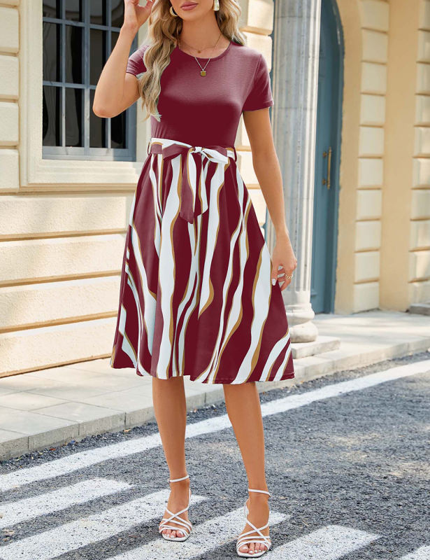 Burgundy Splicing Striped Short Sleeve Dress