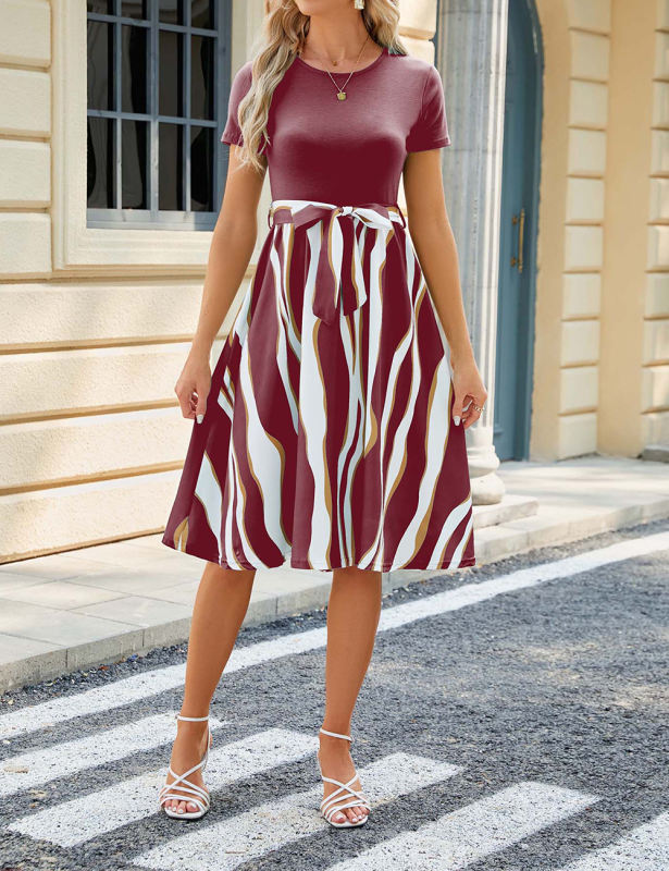 Burgundy Splicing Striped Short Sleeve Dress