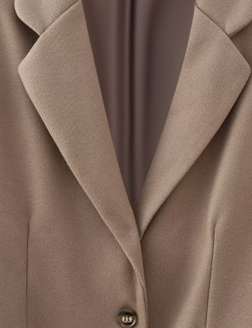 Camel Lapel Collar Long Sleeve Blazer with Tassels