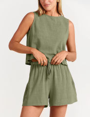 Green Sleeveless Tank Top with Pocket Shorts Set