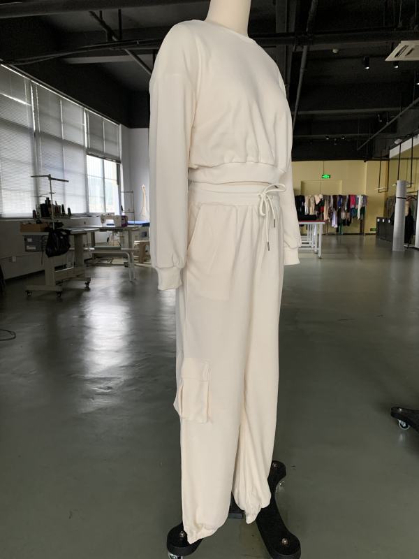 Apricot Solid Textured Sweatshirt and Multi Pockets Pant Set