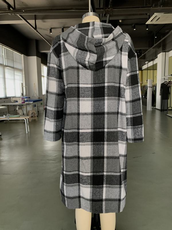 Grey Plaid Print Buttoned Long Hooded Shacket