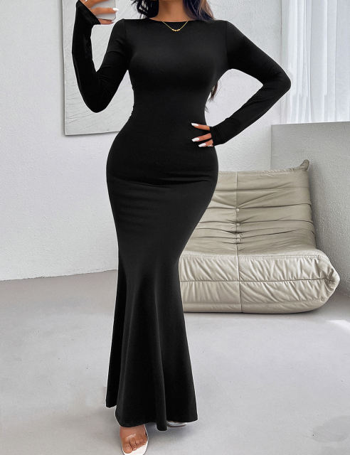 Black Ruched Detail Open Back Slim Fit Maxi Dress