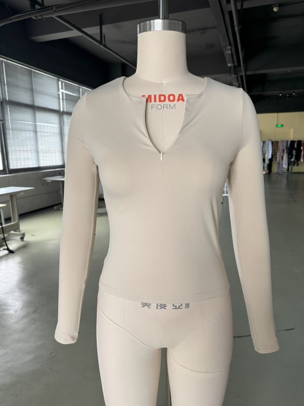 Apricot Solid Zip Up Nylon Slim Long Sleeve Top