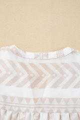 Jet Stream Geometric Jacquard Split V Neck Short Sleeve Blouse