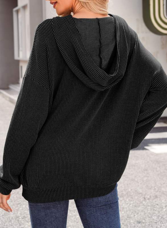 Black Textured Loose Fit Kangroo Pocket Hoodie