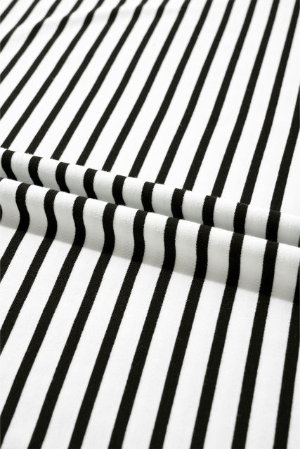 Black Stripe Chest Pocket Patch Round Neck Tank Top