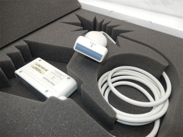 Philips L12-4 Linear array transducer