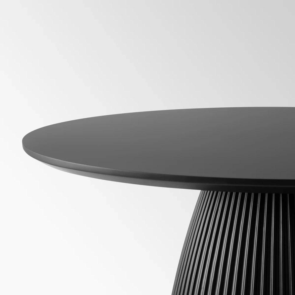 47.24 '' Black Round Dining Table