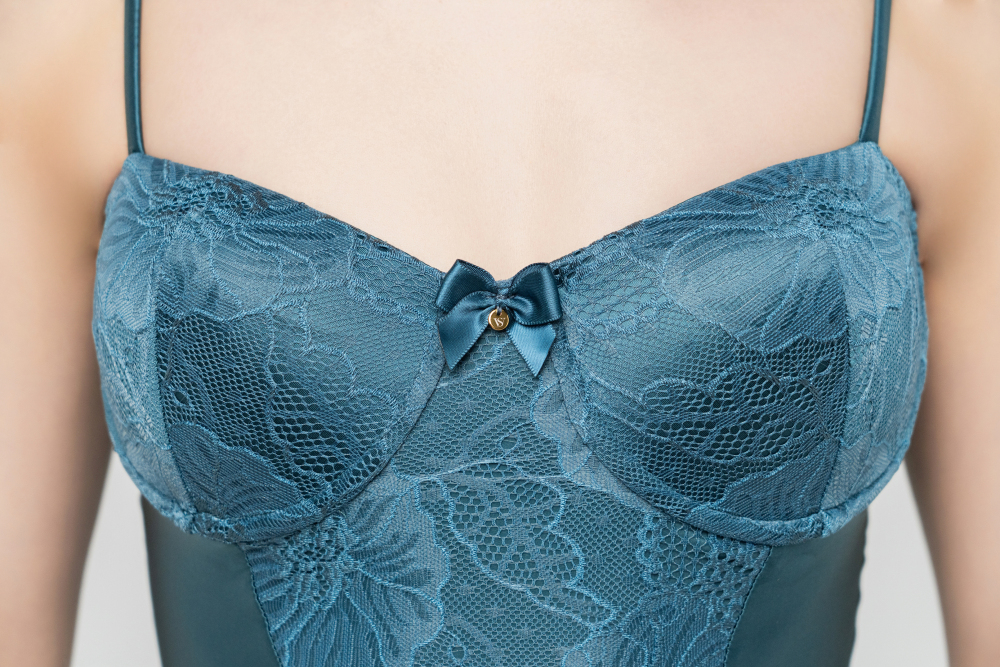 Silky satin Bodysuit （Ice Blue）