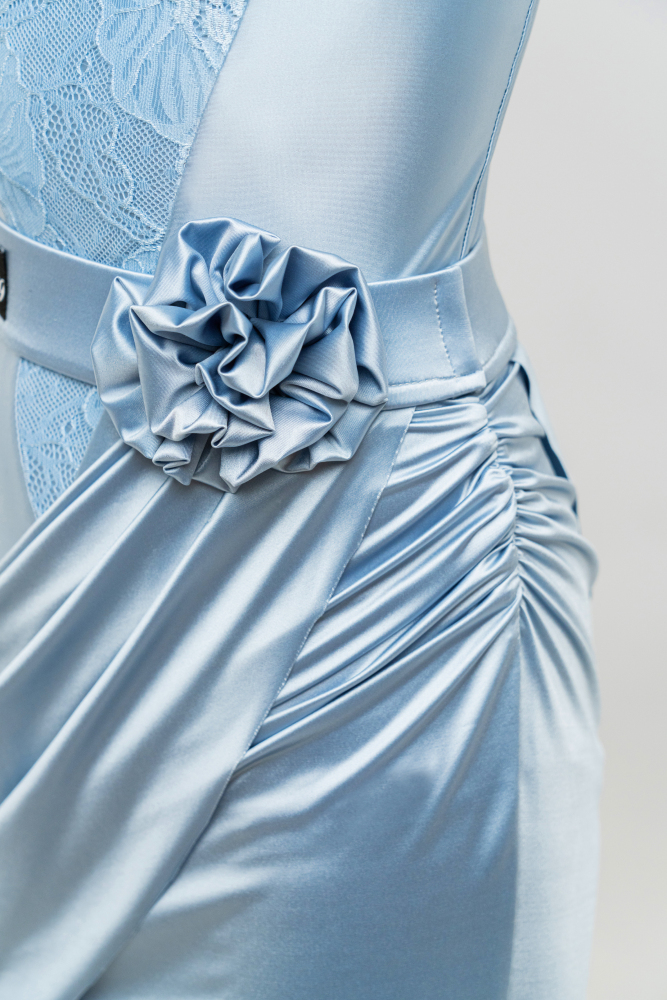 Silky satin Skirt （Ice Blue）