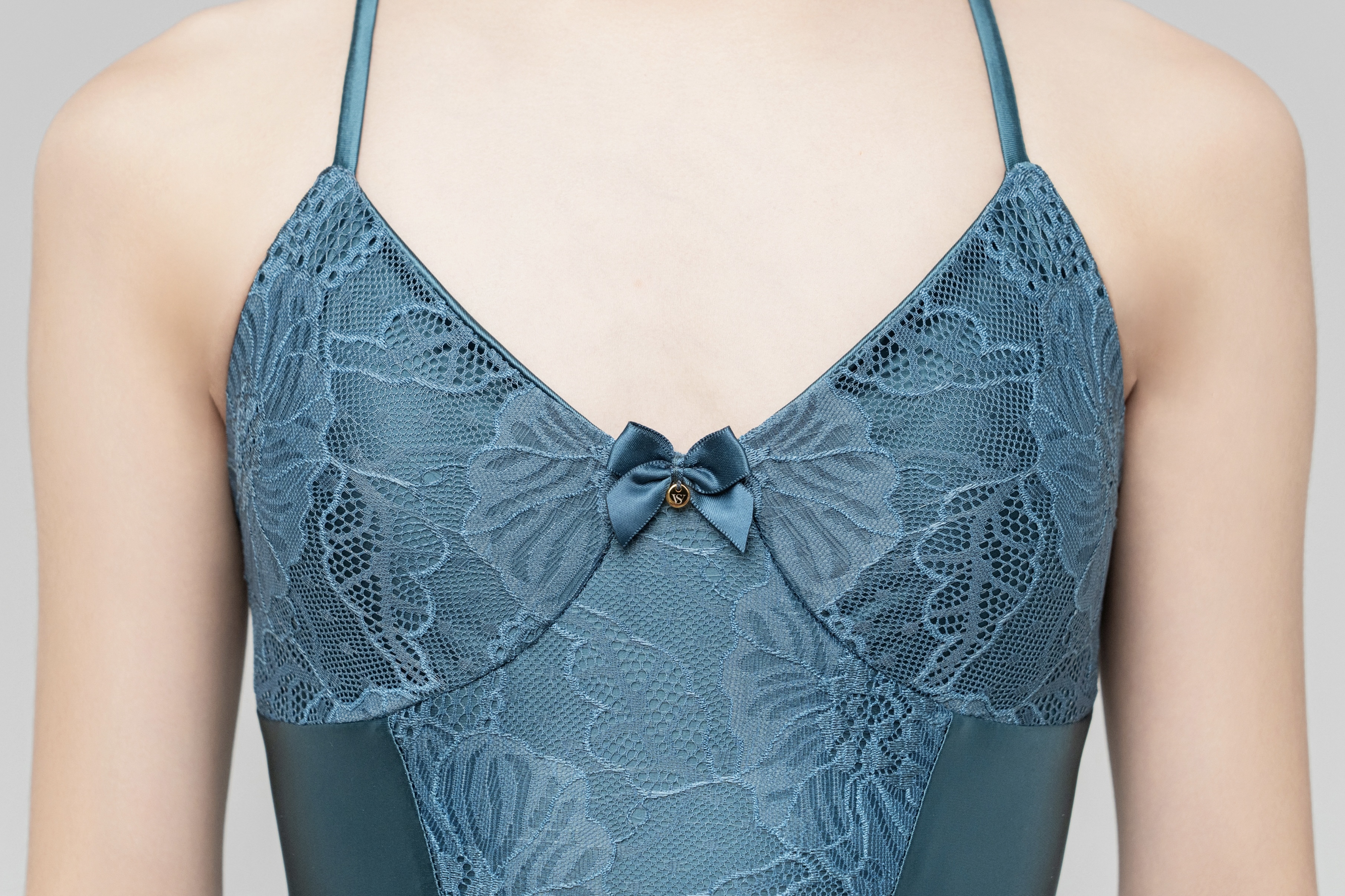 Silky satin Bodysuit （Peacock Blue）