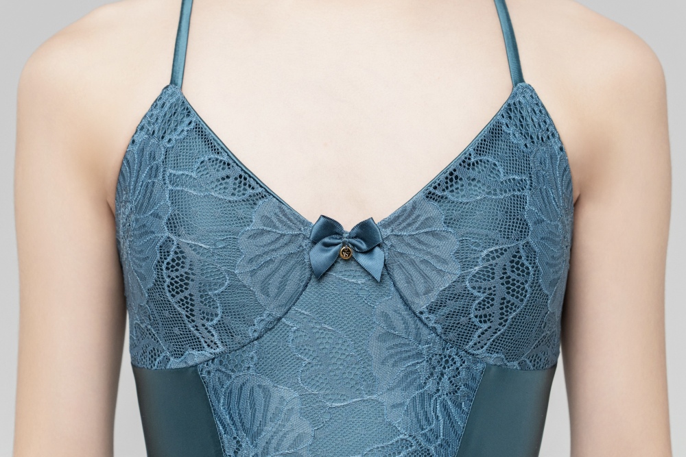 Silky satin Bodysuit （Ice Blue）