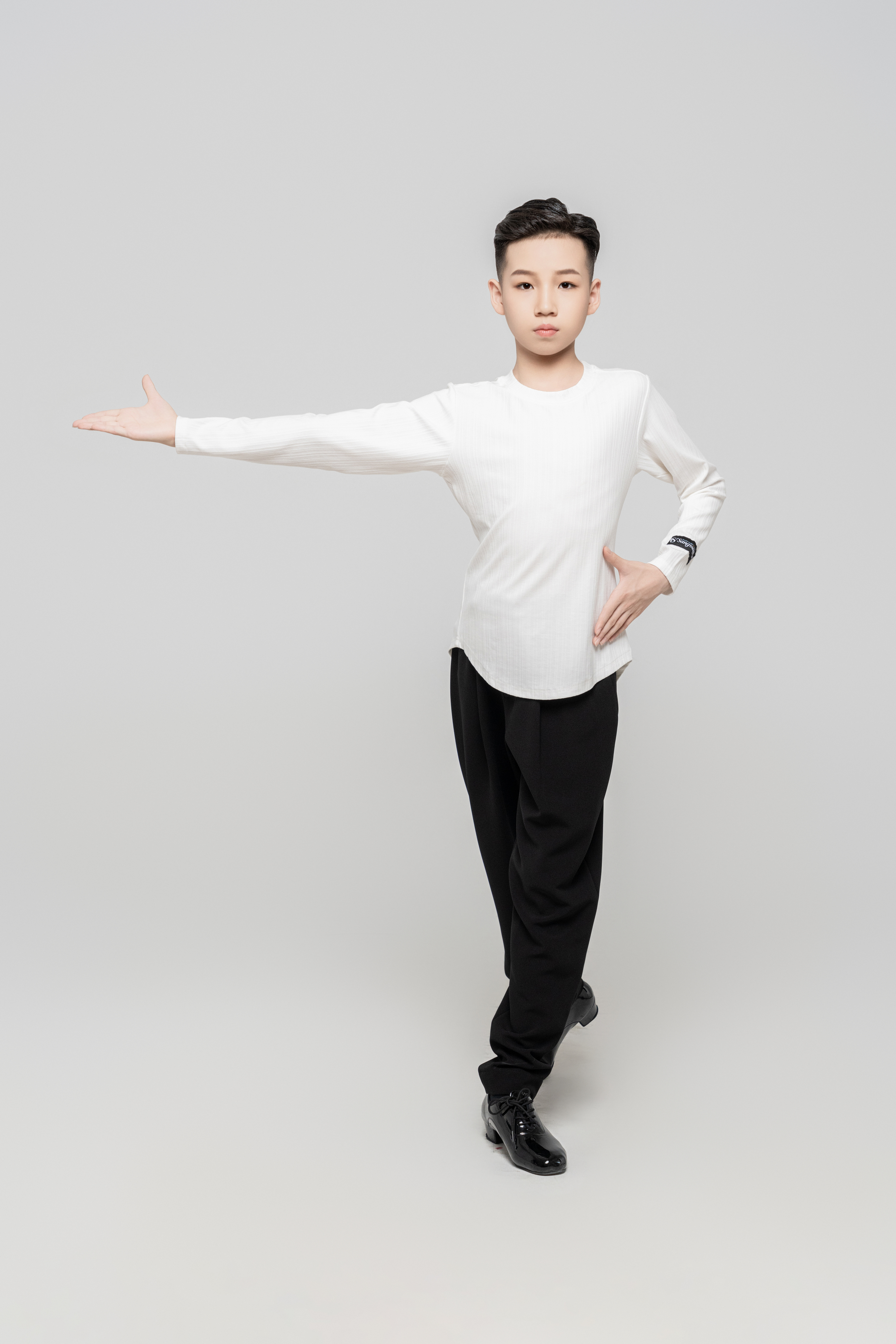 Boy's Beauty Strip Round Button Top (White)