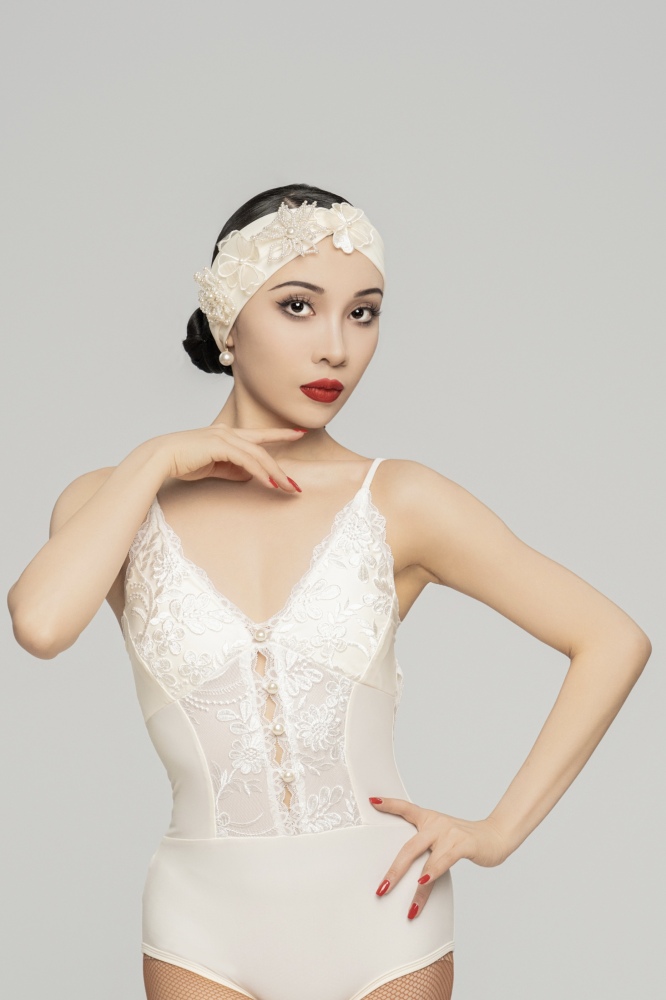 Pearl flower headband(Cream White)