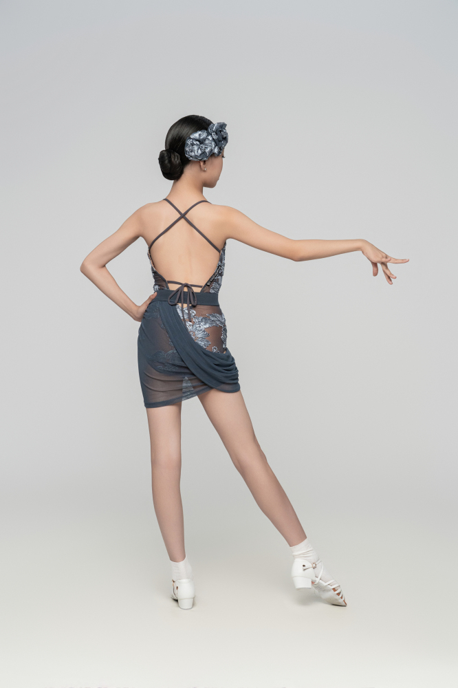Silk Embroidery flower Bodysuit (Haze Blue / With Hair Accessories)